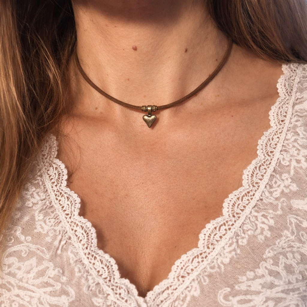 🤎 Choker Boho z sercem – vintage & romantyczny akcent 🤎
