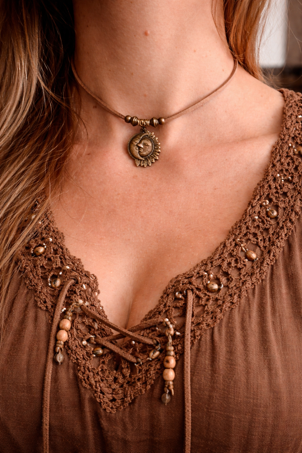 ✨ Choker Słońce & Księżyc – harmonia światła i cienia ✨