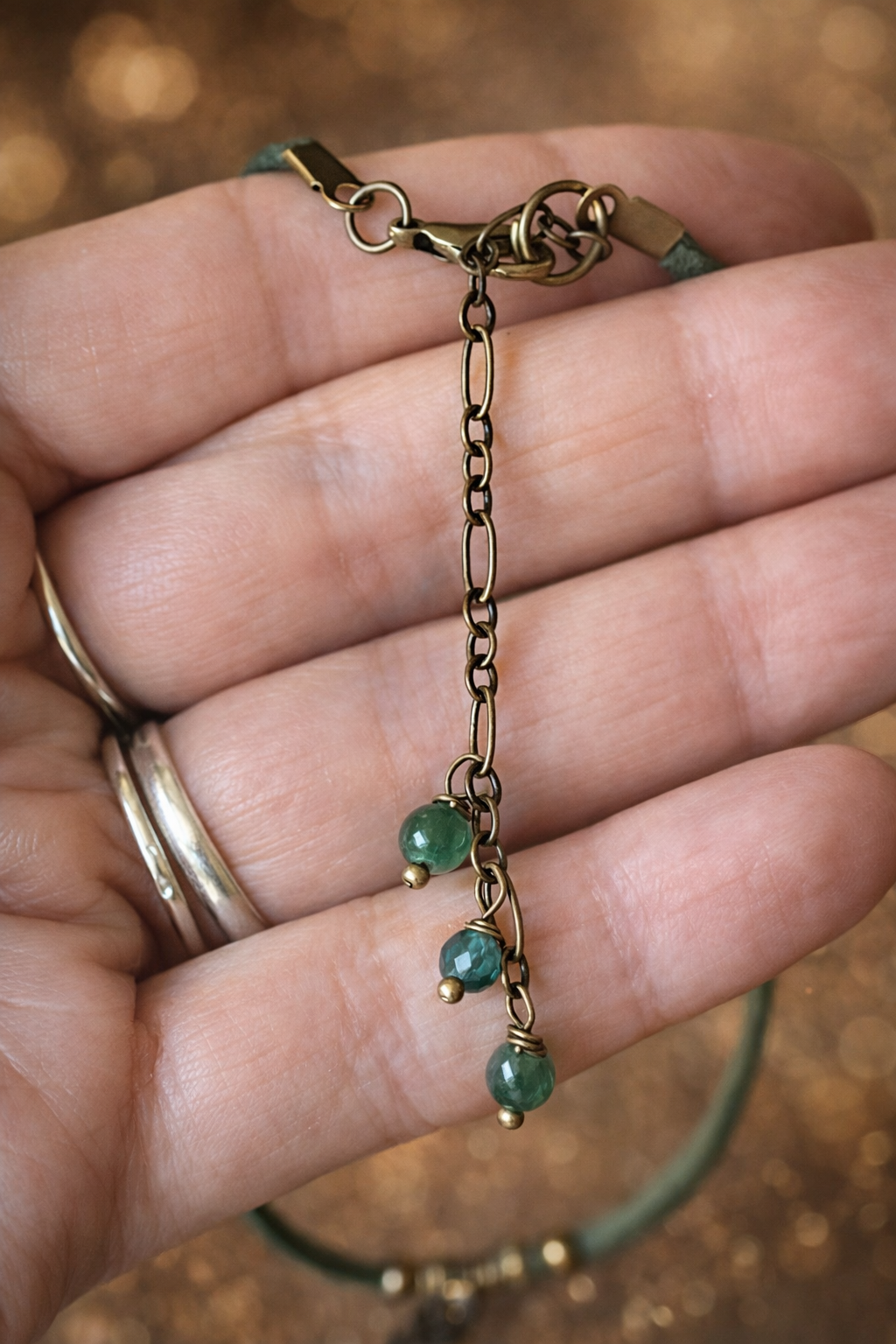 Choker z zielonym awenturynem – talizman harmonii i nowych początków 💚