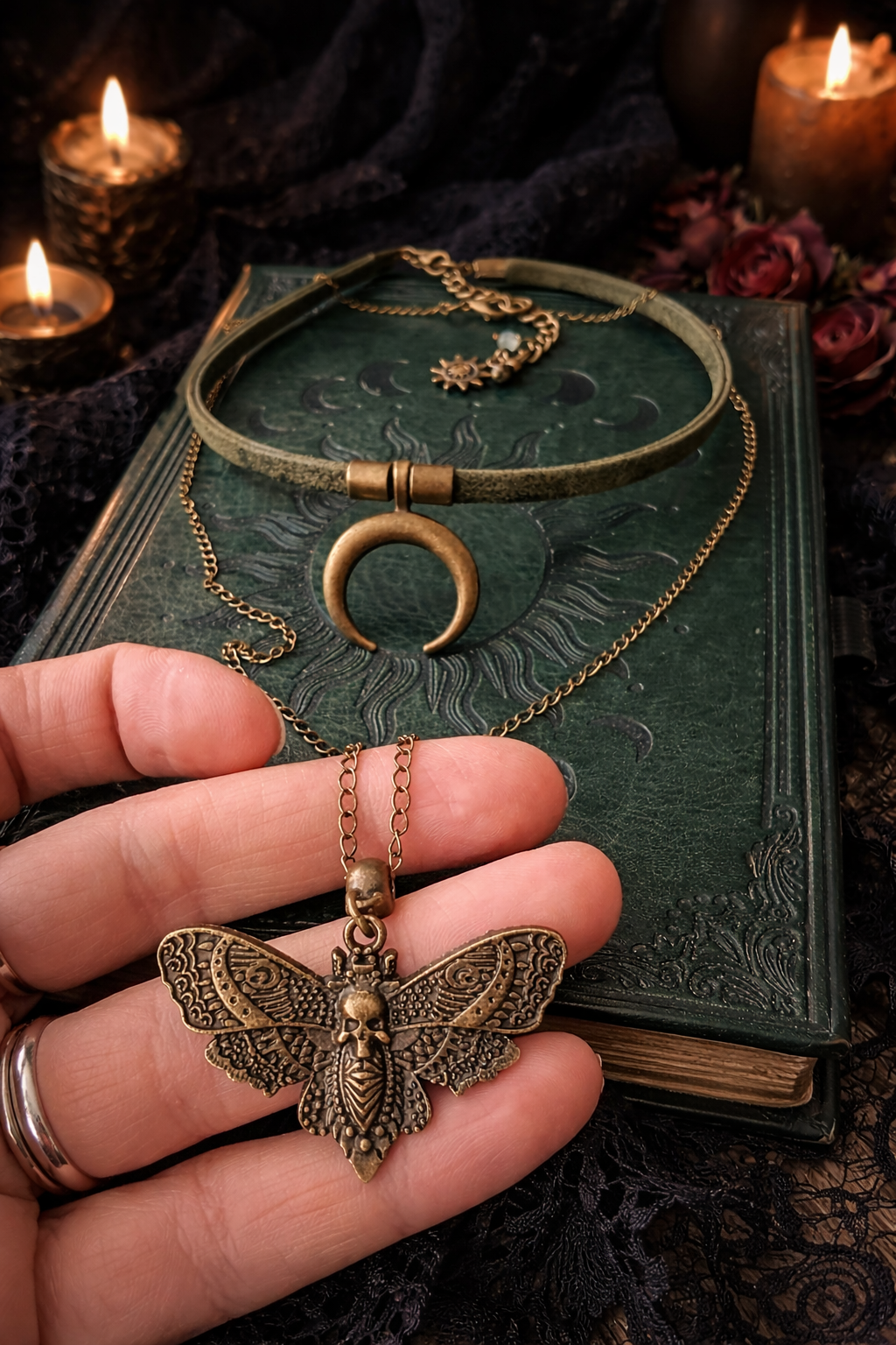 Choker boho lunula + naszyjnik ćma | zestaw vintage gothic