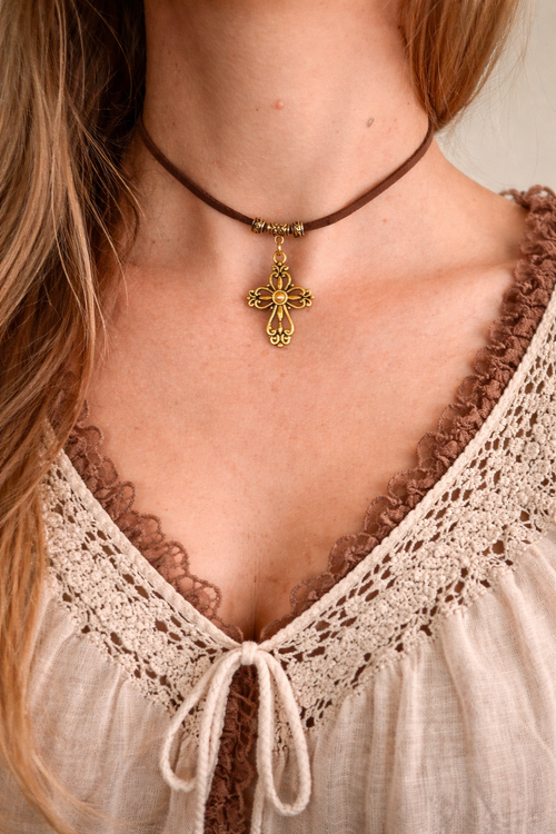 Boho krzyż … ale w eleganckim wydaniu ✨🤎