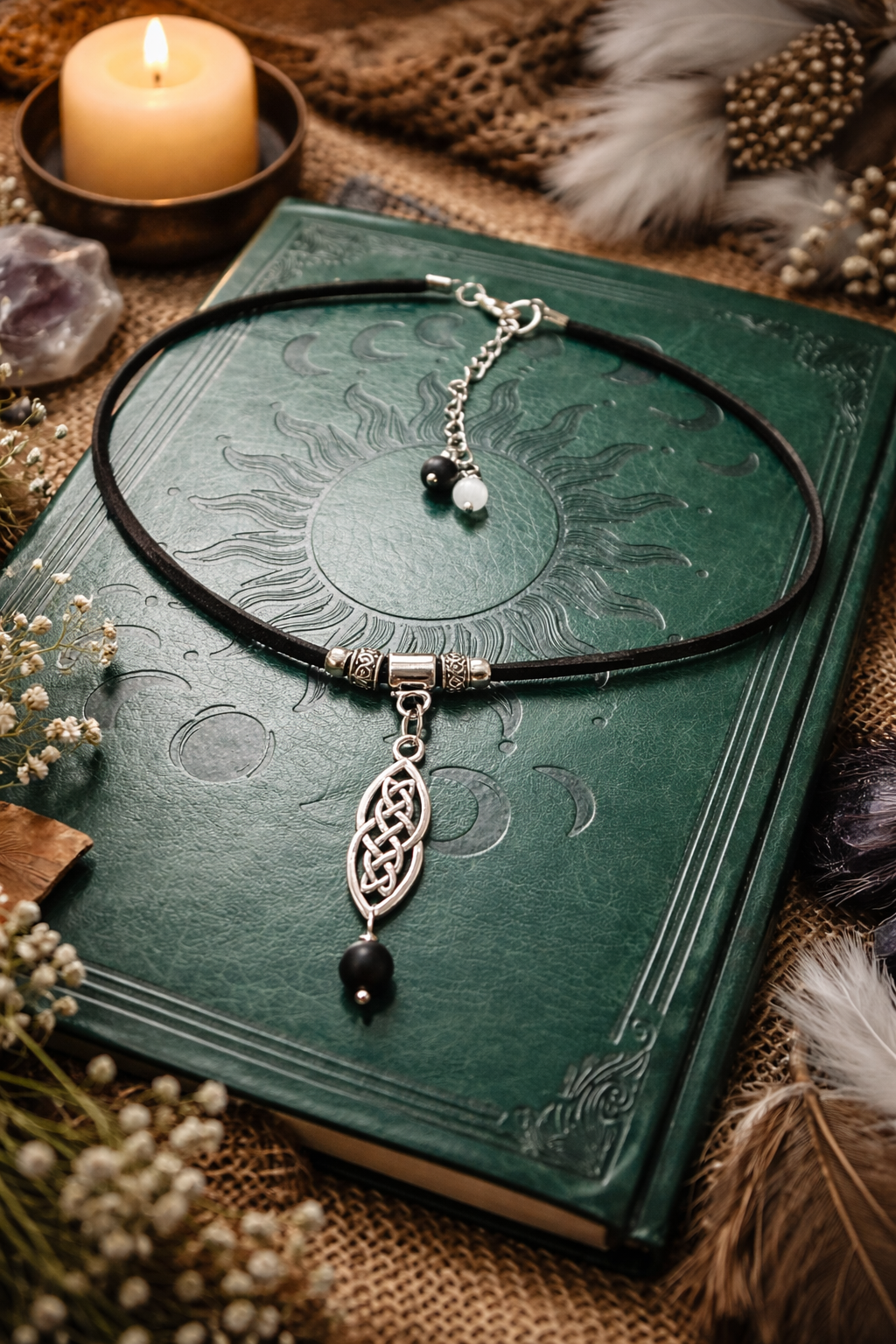✨ Choker z węzłem i matowym czarnym agatem – talizman ochrony i harmonii ✨