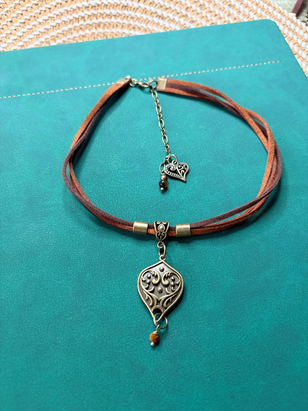 Leśny Ornament – talizman harmonii