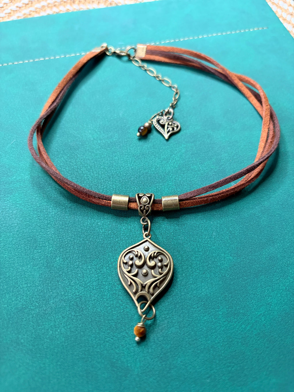 Leśny Ornament – talizman harmonii