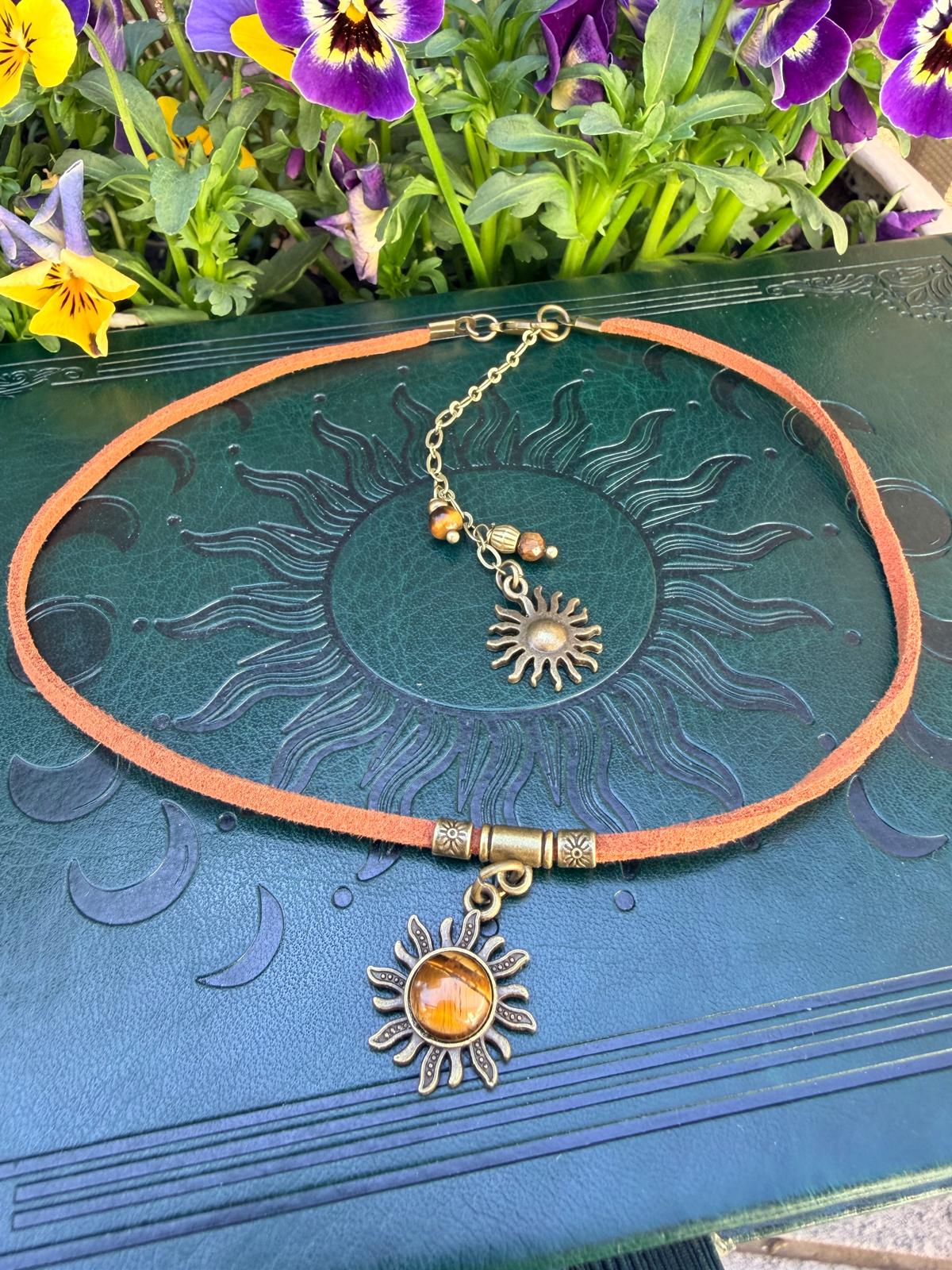 Choker słońce z tygrysim okiem – boho naszyjnik talizman energia i ochrona