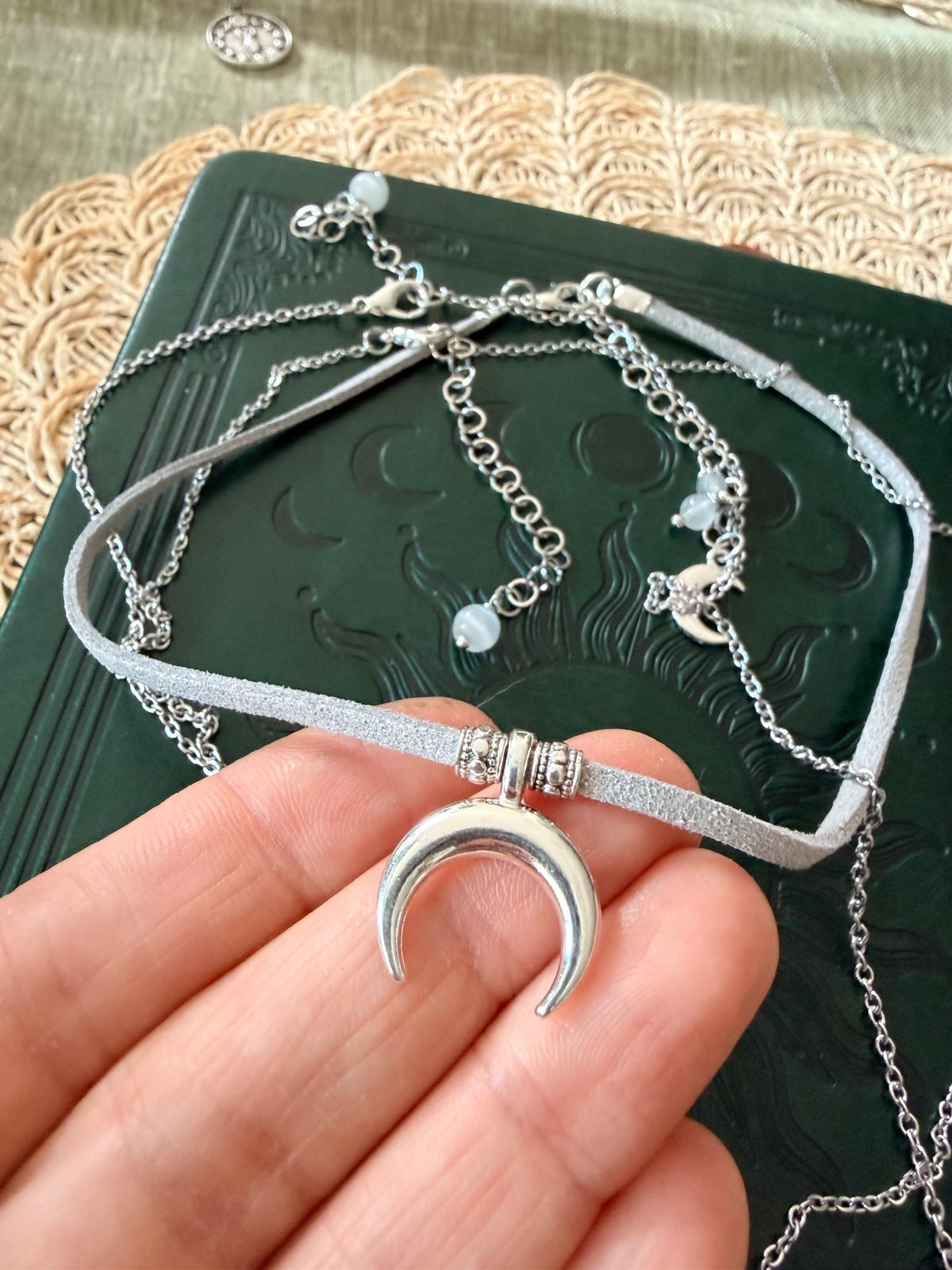✨ Zestaw naszyjników boho z kamieniem księżycowym – choker i warstwowe łańcuszki ✨