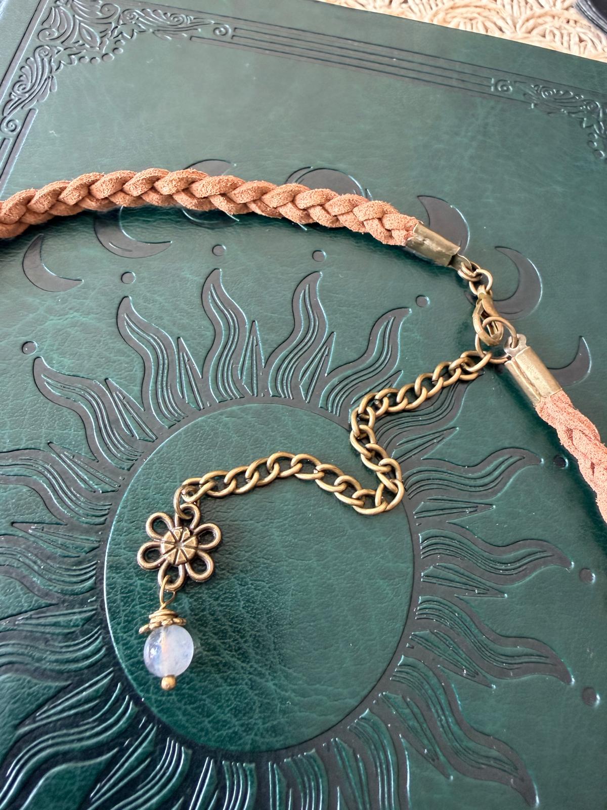 🌫️ Choker z naturalnym agatem – jasny kamień, boho naszyjnik vintage | Agnes Arte