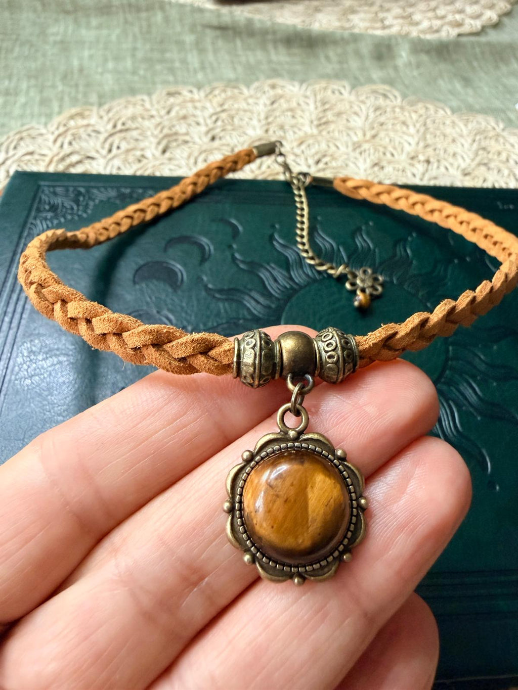 🔥✨ Choker z tygrysim okiem – naszyjnik boho vintage, talizman odwagi i siły | Agnes Arte
