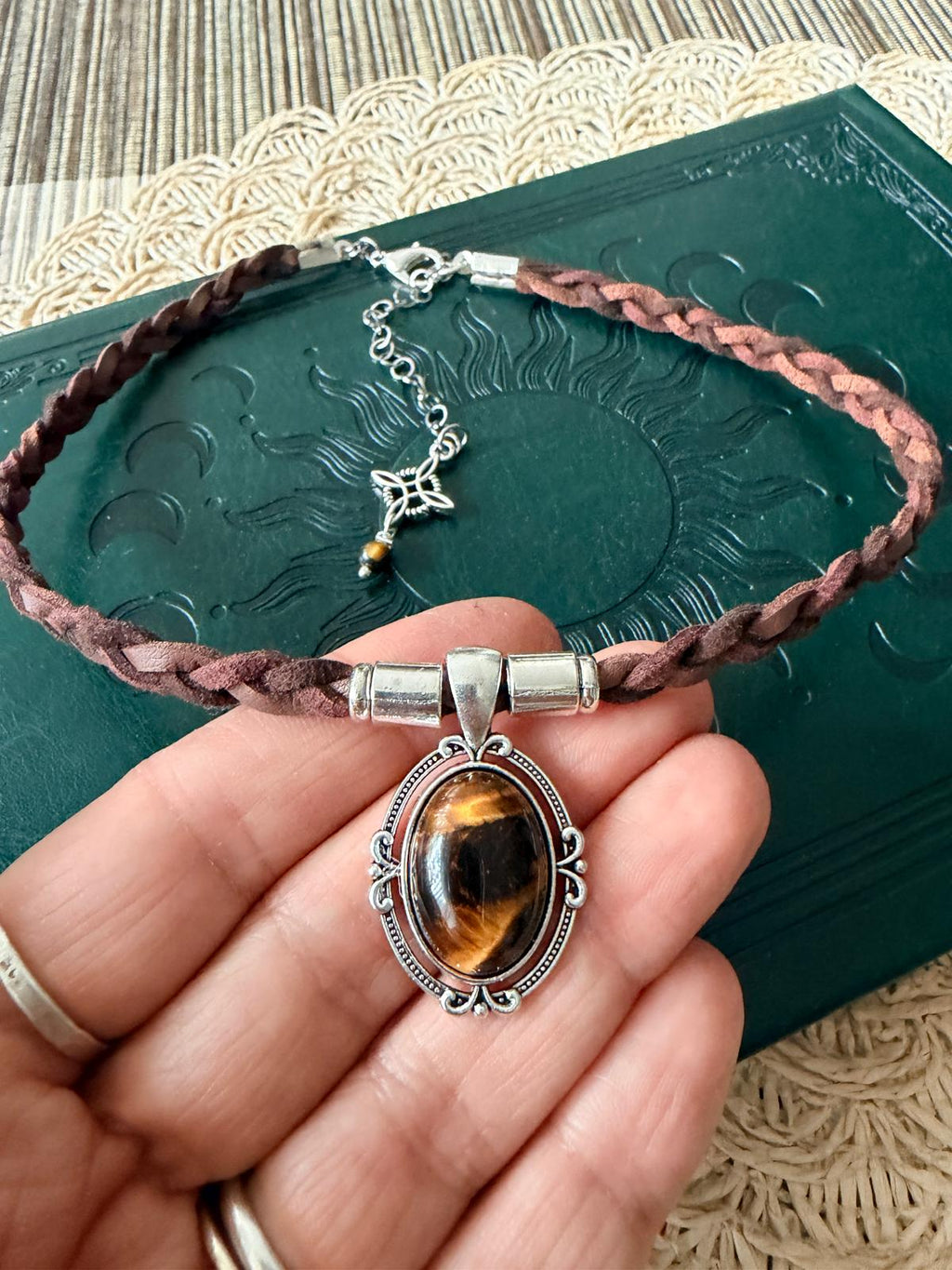 Choker z Kocim Okiem Boho Vintage – talizman odwagi i pewności siebie | Agnes Arte 🤎✨