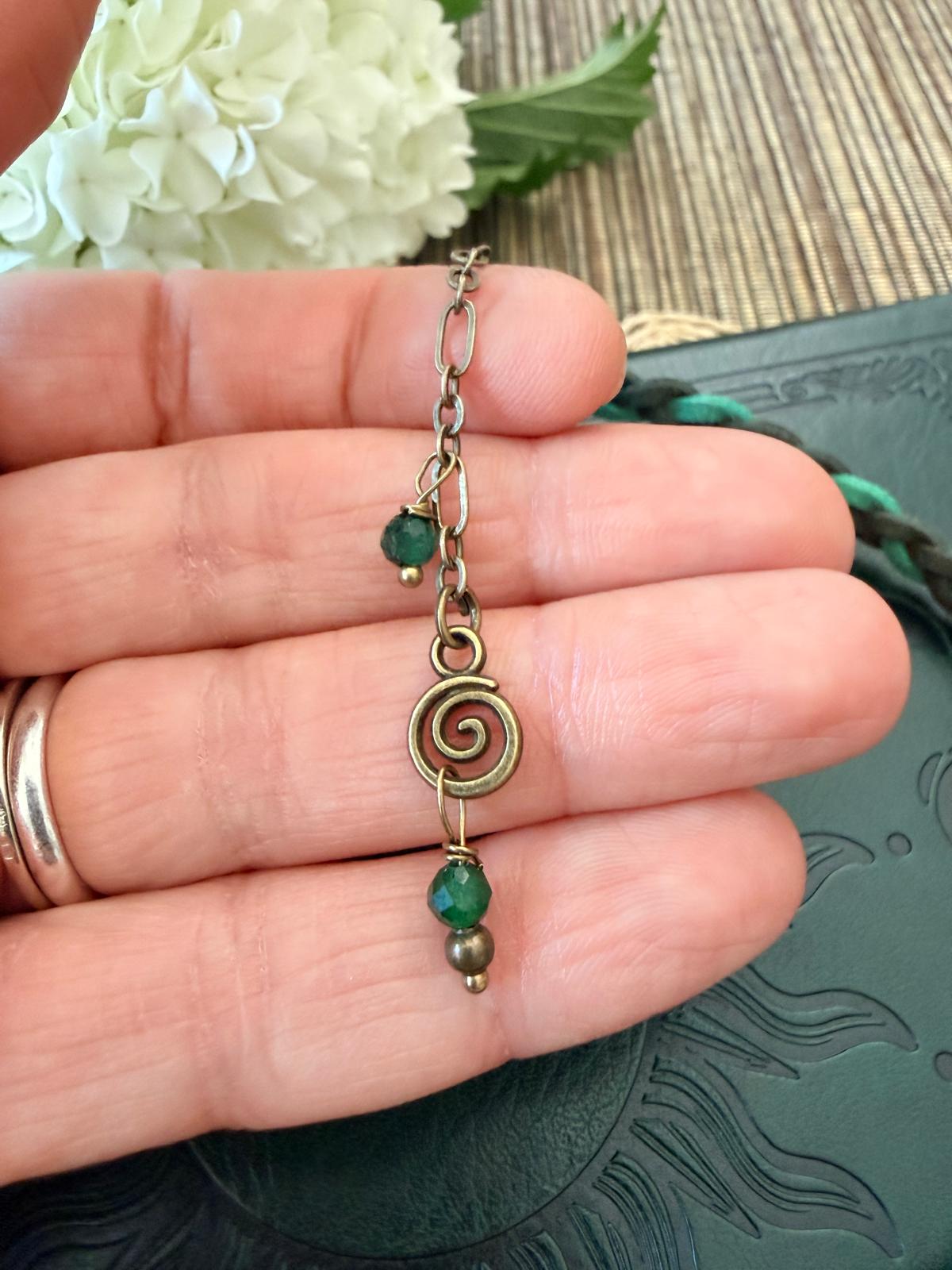 Leśny Jadeit – choker boho z naturalnym jadeitem 🌿