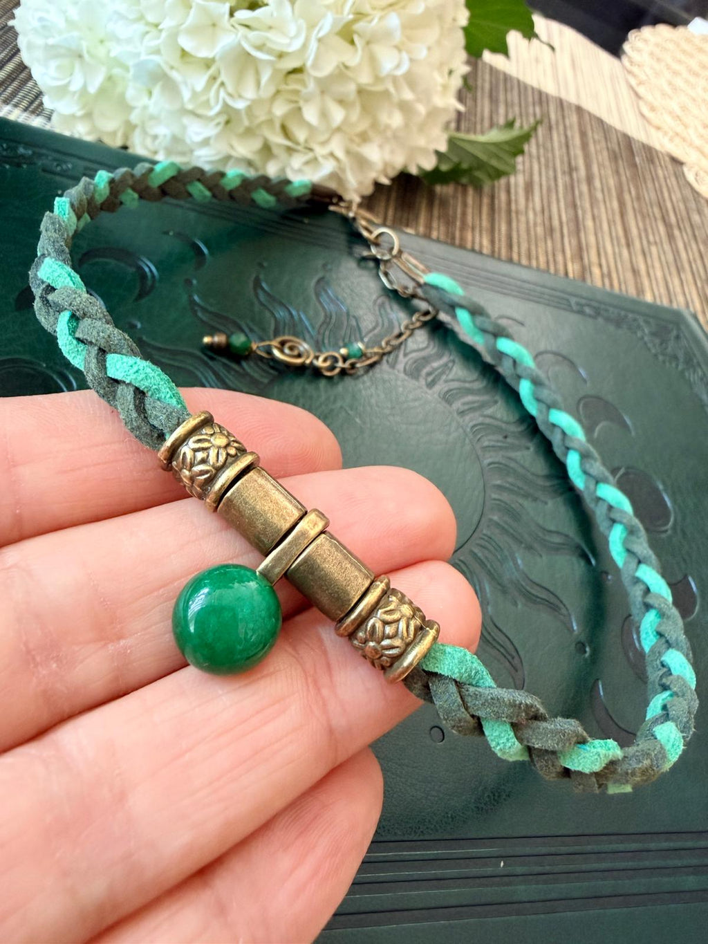 Leśny Jadeit – choker boho z naturalnym jadeitem 🌿