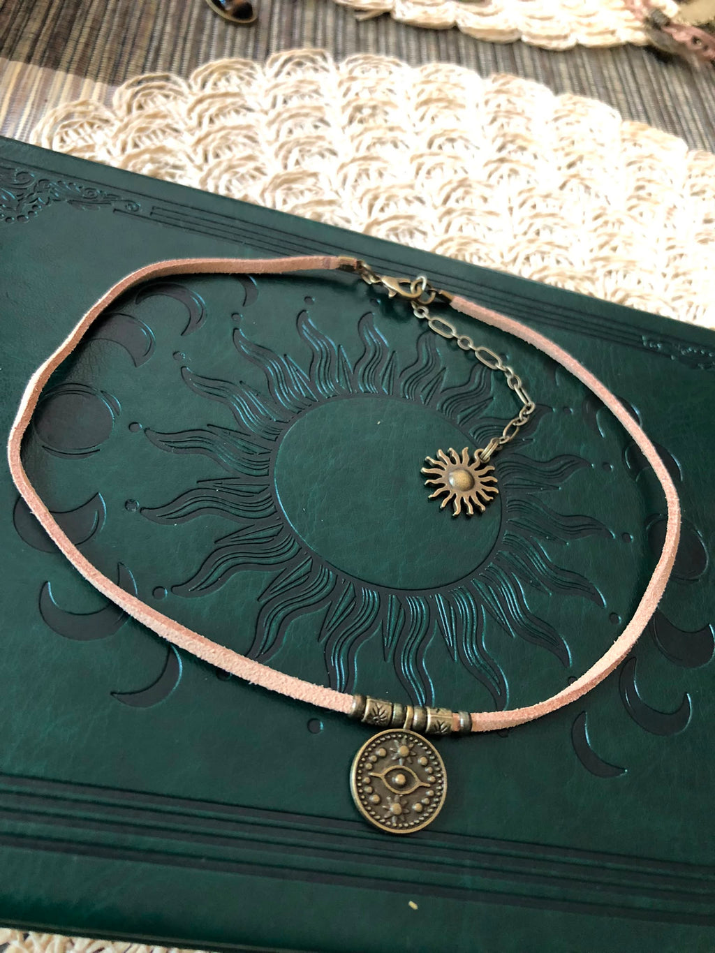 Choker Boho z Okiem Proroka – Symbol Ochrony i Intuicji | Agnes Arte