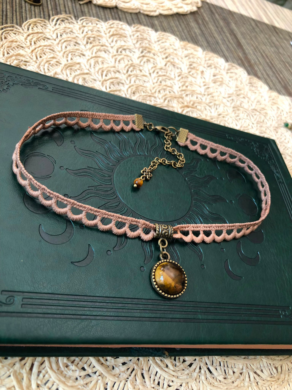 Tygrysie Oko Choker Boho Vintage – Kamień Odwagi i Pewności Siebie | Agnes Arte