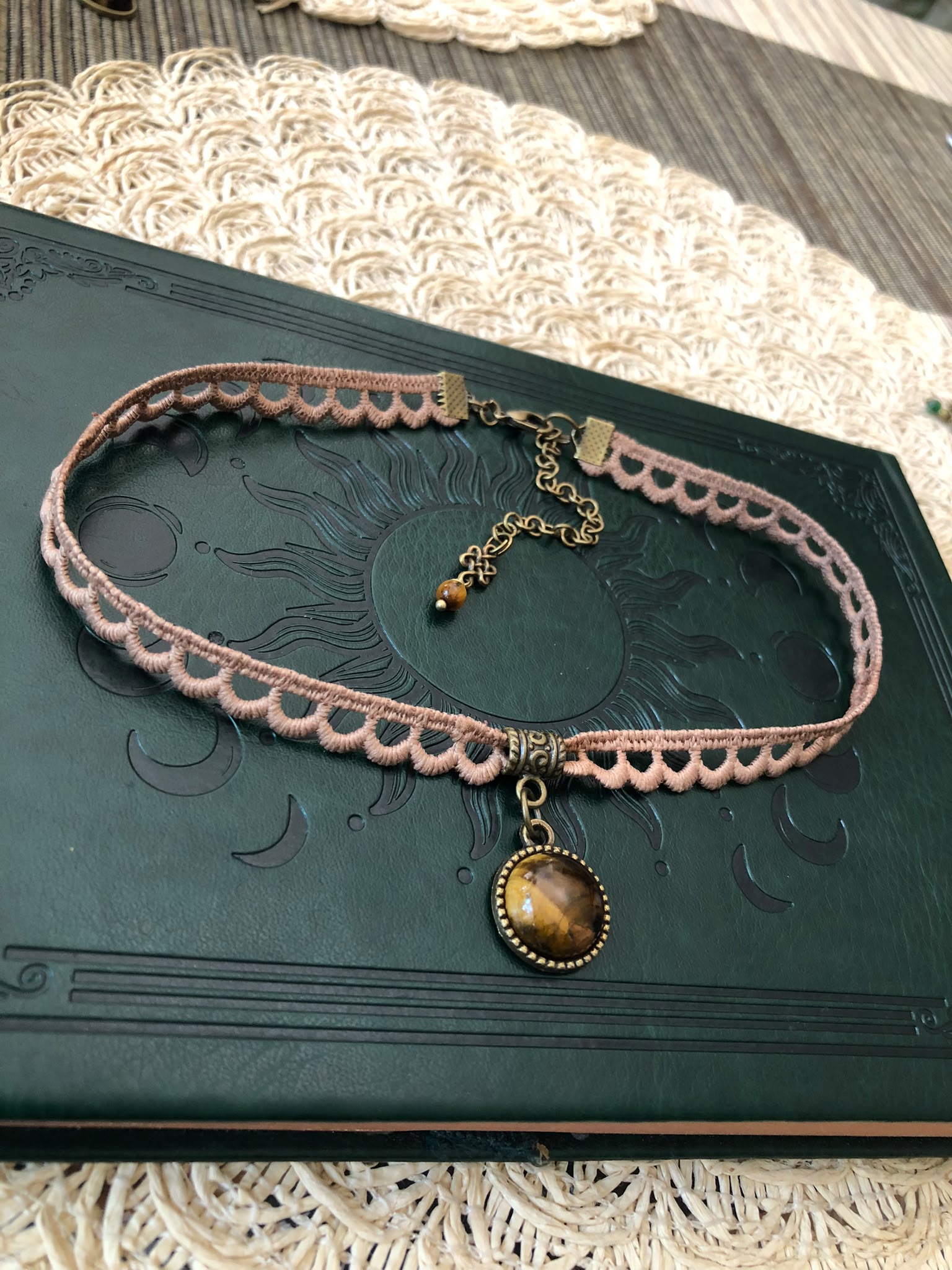 Tygrysie Oko Choker Boho Vintage – Kamień Odwagi i Pewności Siebie | Agnes Arte