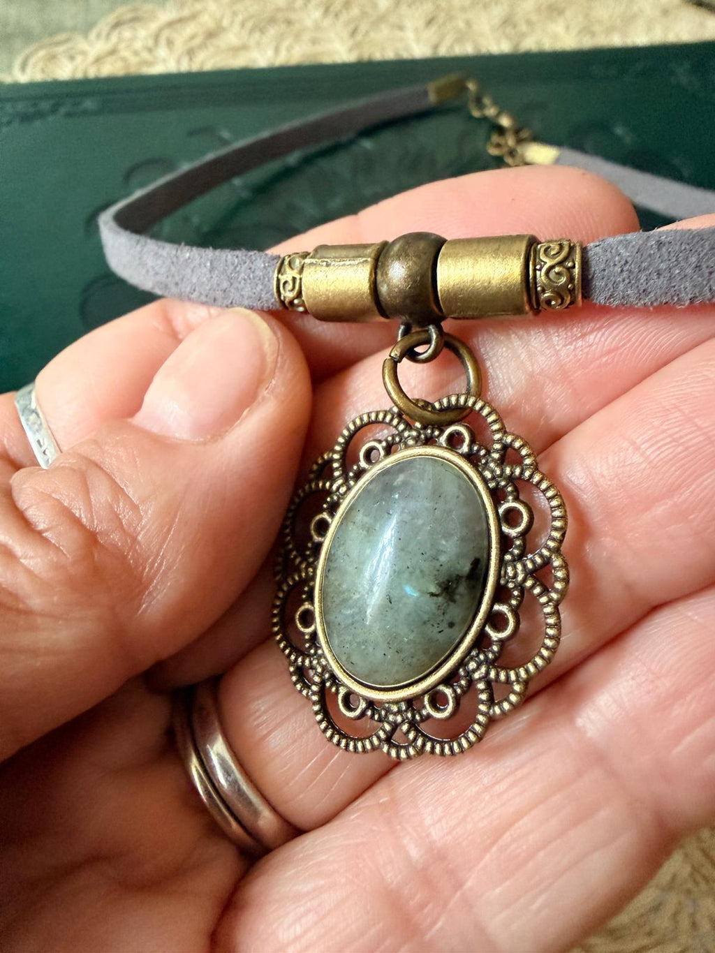 Choker Boho Vintage z Labradorytem – Kamień Intuicji i Magii | Agnes Arte