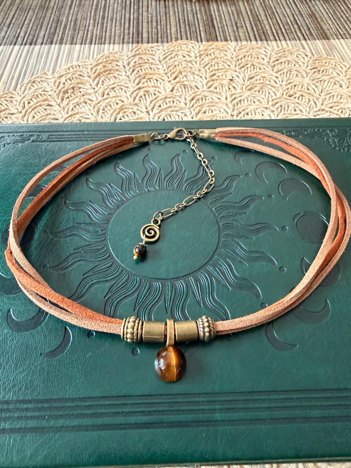 Choker z Tygrysim Okiem – Boho Naszyjnik Mocy i Odwagi | Agnes Arte