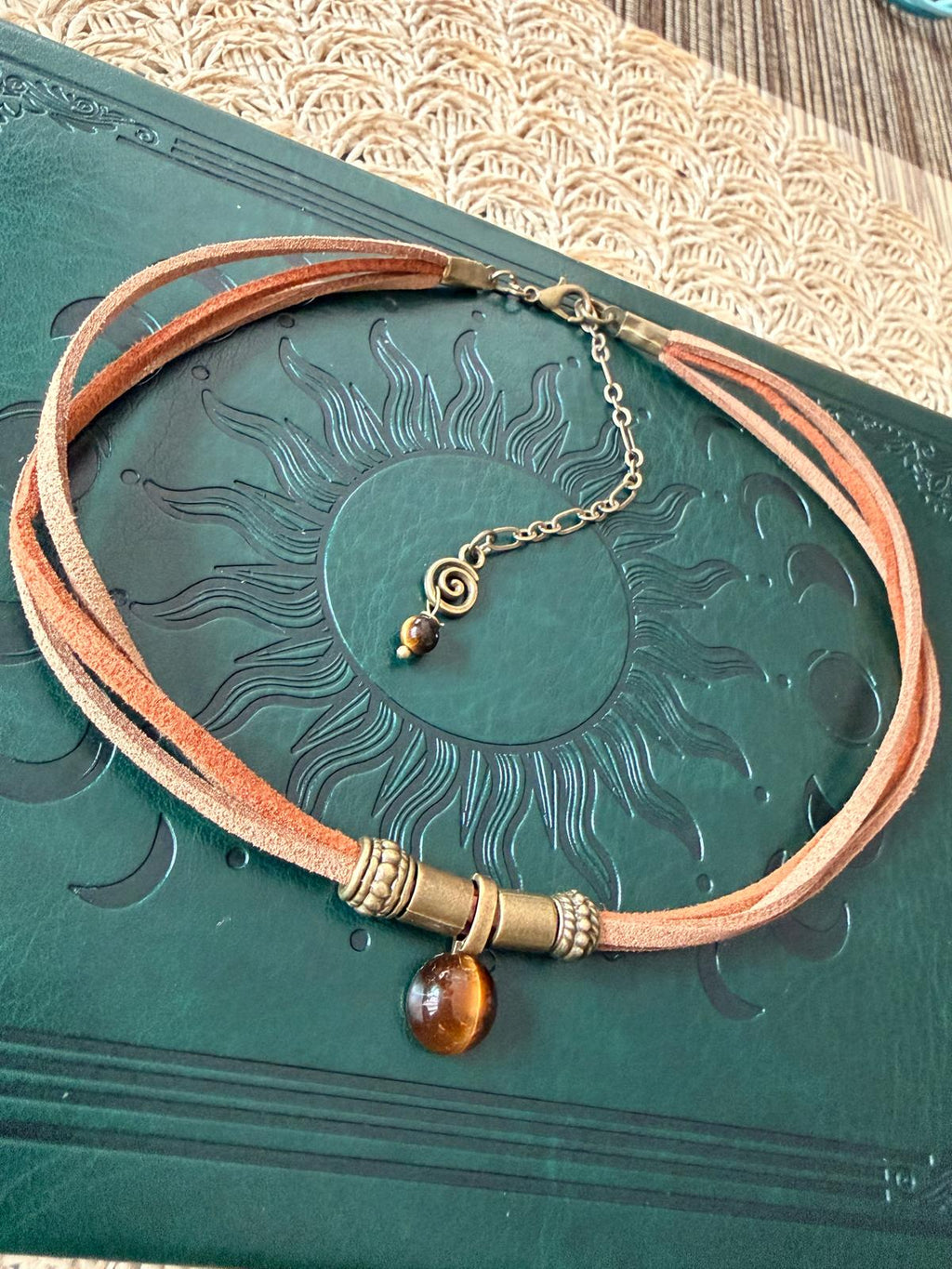 Choker z Tygrysim Okiem – Boho Naszyjnik Mocy i Odwagi | Agnes Arte