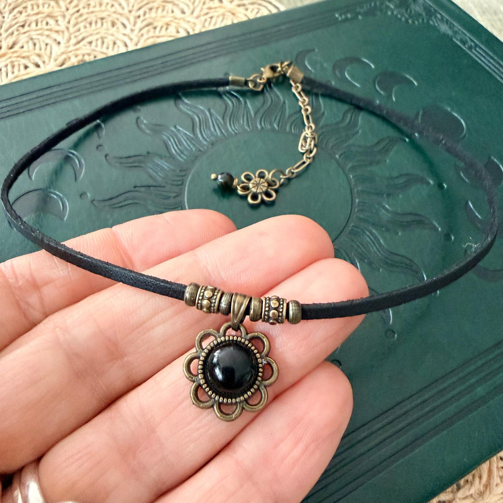 Choker z Czarnym Turmalinem – subtelna ochrona w stylu boho 🖤
